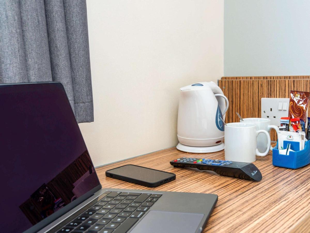 Go2 Hotels Burton Upon Trent Central المظهر الخارجي الصورة